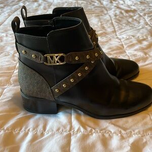 Ankle Michael Kors boots